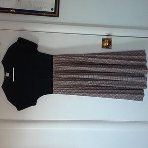 Elizabeth and Nicole formal dress